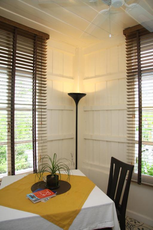 The Hen Hua Hin Hotel Room photo